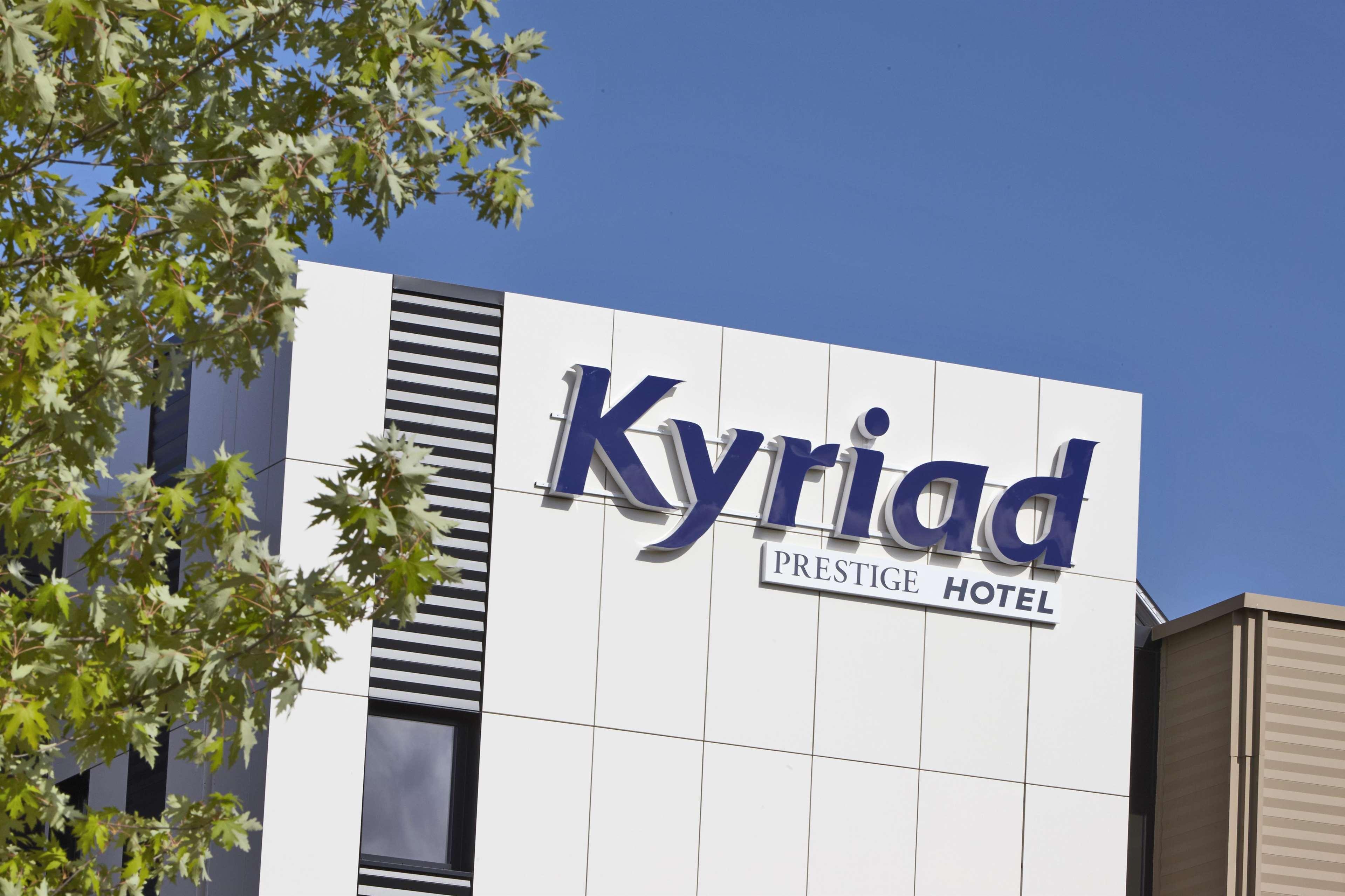 Kyriad Prestige Pau - Palais Des Sports מראה חיצוני תמונה